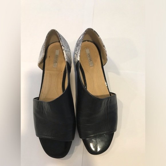 Geox Shoes SZ 8 - Picture 6 of 6